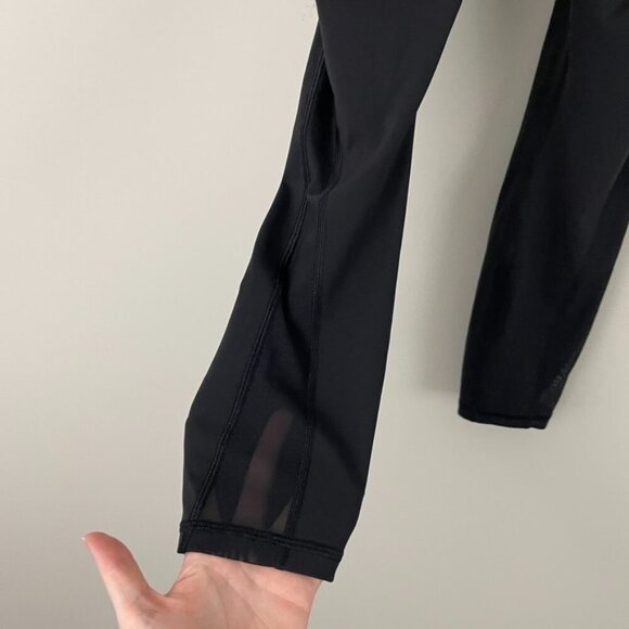 Lululemon Train Times 7/8 Pant Mesh Black Leggings Size 6 - Picture 6 of 7